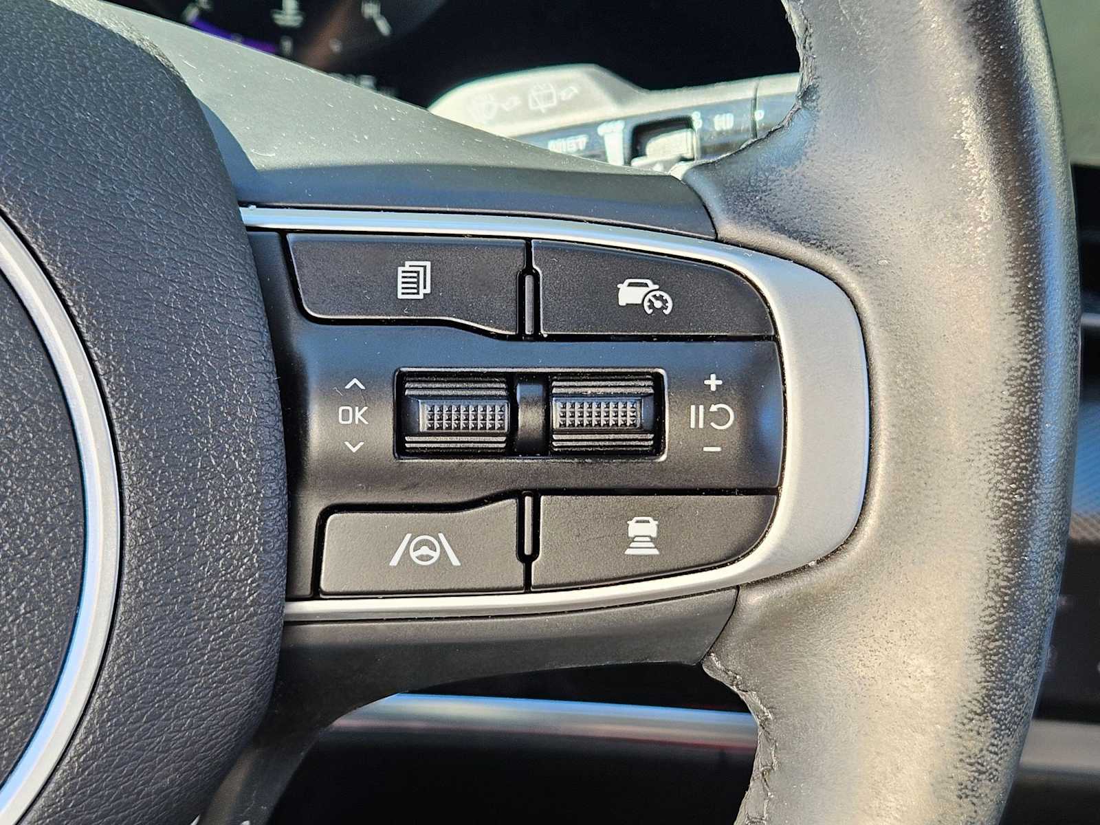 Thumbnail: 2023 Kia Sportage - 26