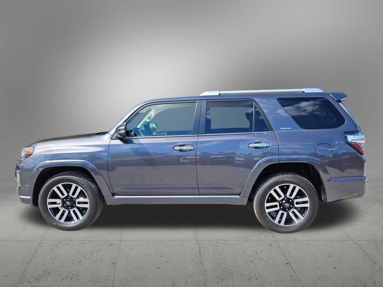 2023 Toyota 4Runner Limited photo 3