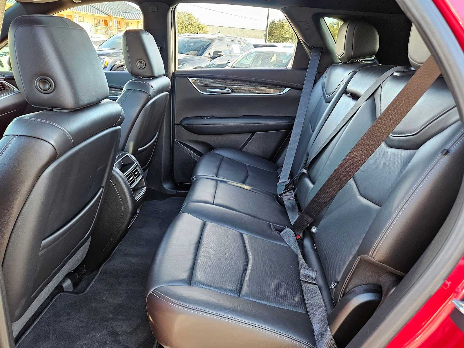 Thumbnail: 2020 Cadillac XT5 - 19