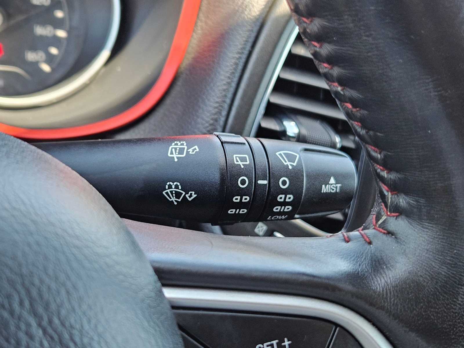 Thumbnail: 2018 Jeep Compass - 24