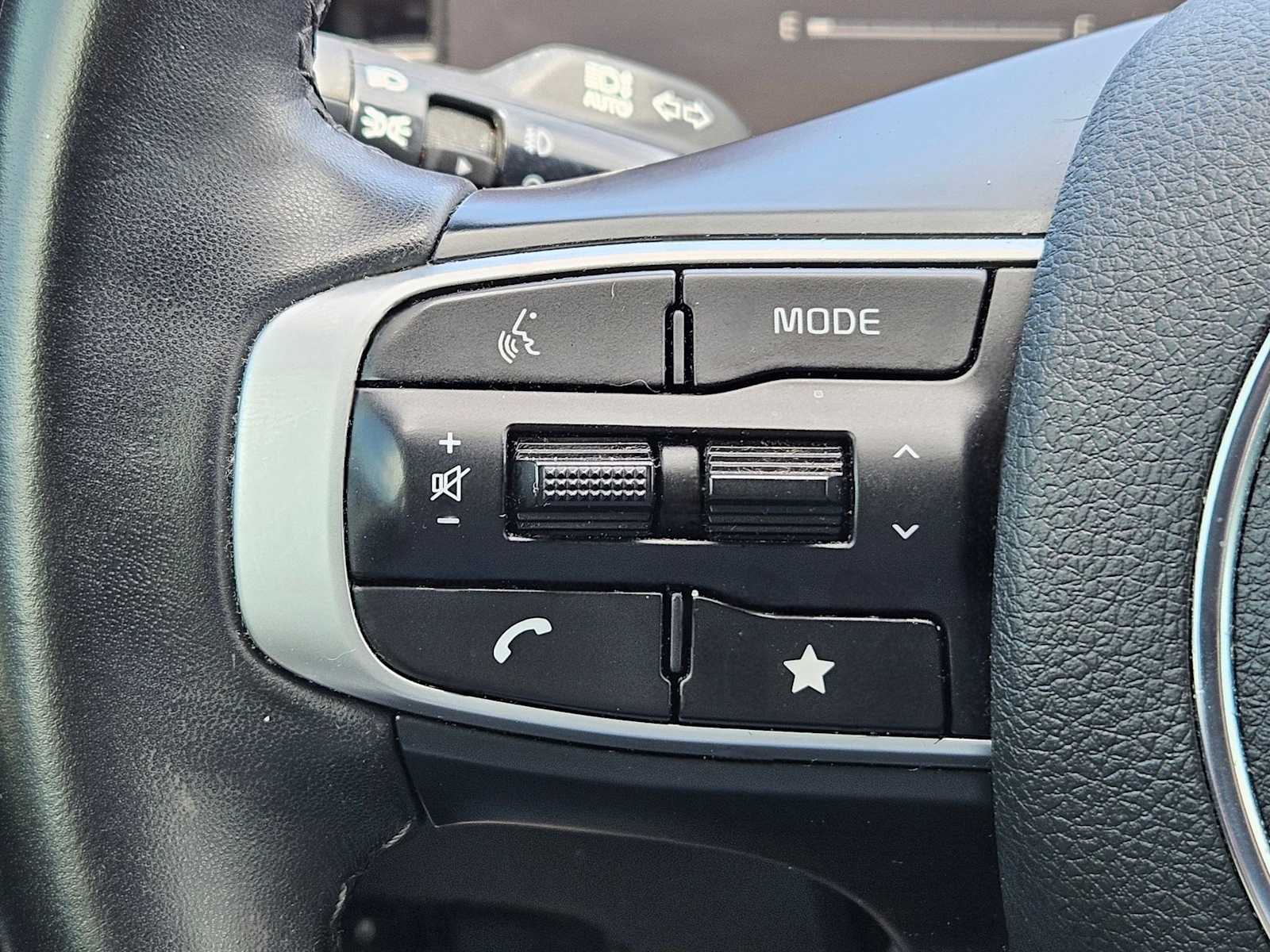 Thumbnail: 2025 Kia K5 - 15