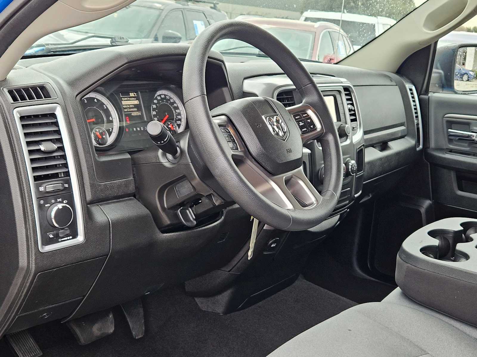 Thumbnail: 2024 RAM 1500 Classic - 2