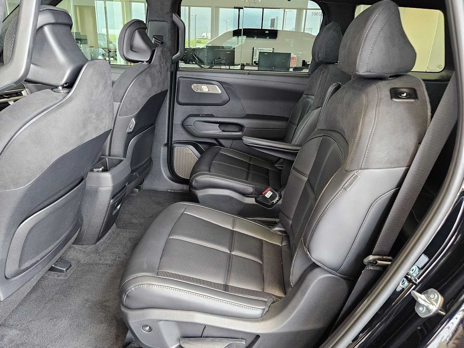 Thumbnail: 2027 Kia Telluride - 18