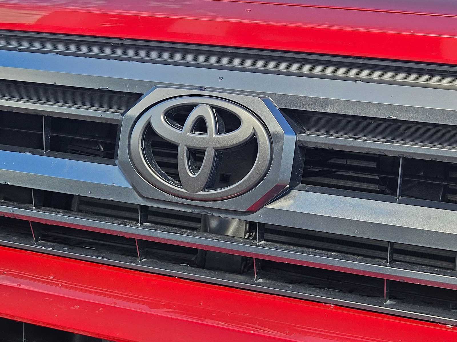 Thumbnail: 2025 Toyota Tacoma - 12