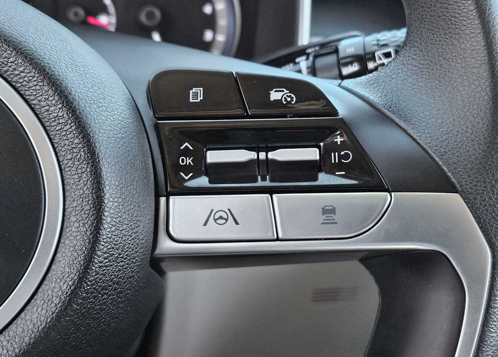 Thumbnail: 2022 Hyundai Tucson - 23