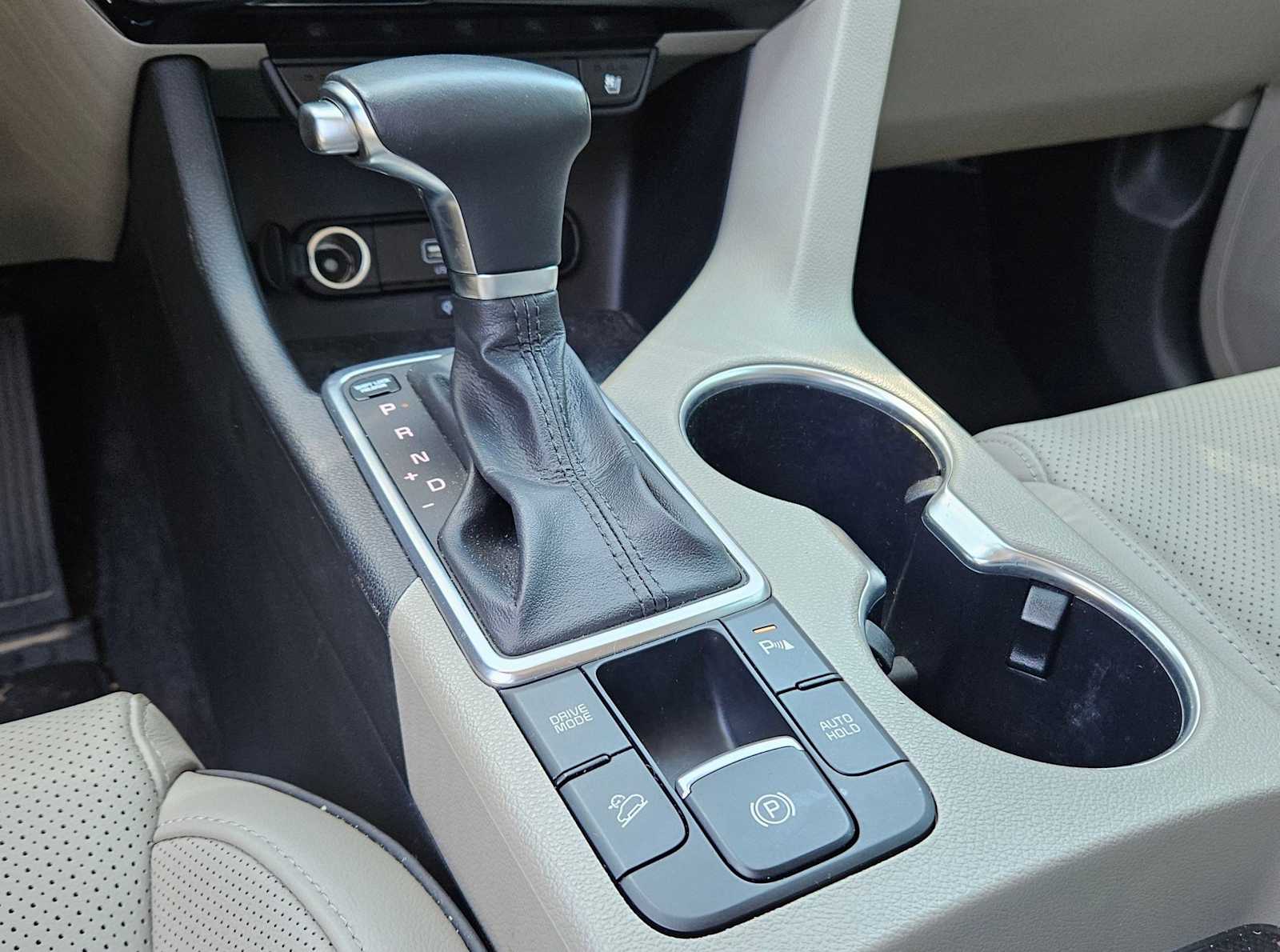 2022 Kia Sportage EX 26