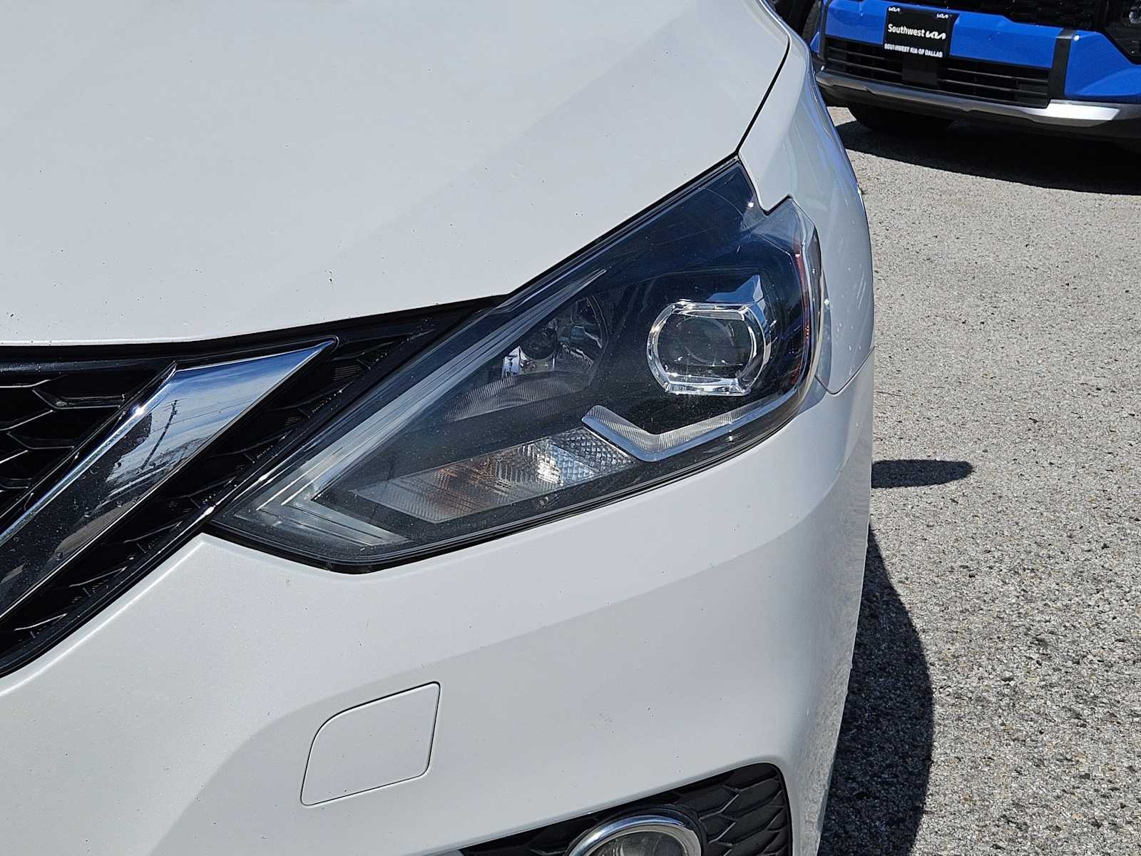 Thumbnail: 2017 Nissan Sentra - 11