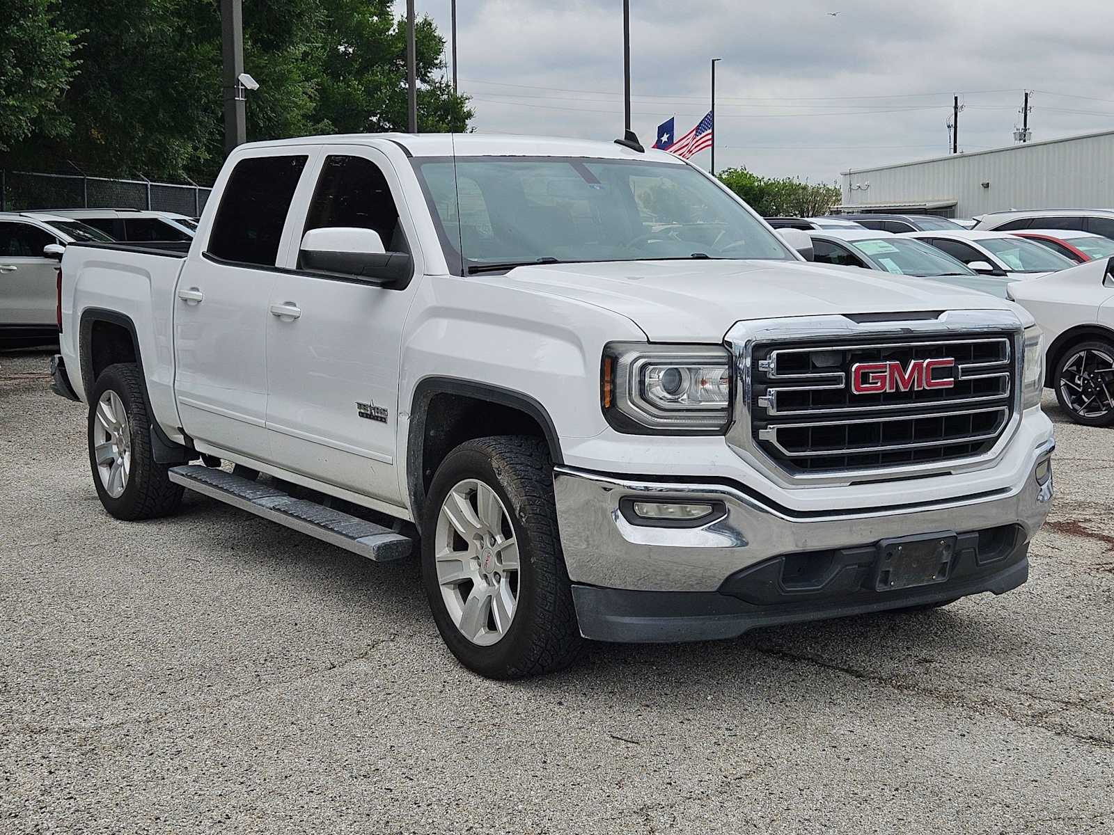 Thumbnail: 2017 GMC Sierra 1500 - 8