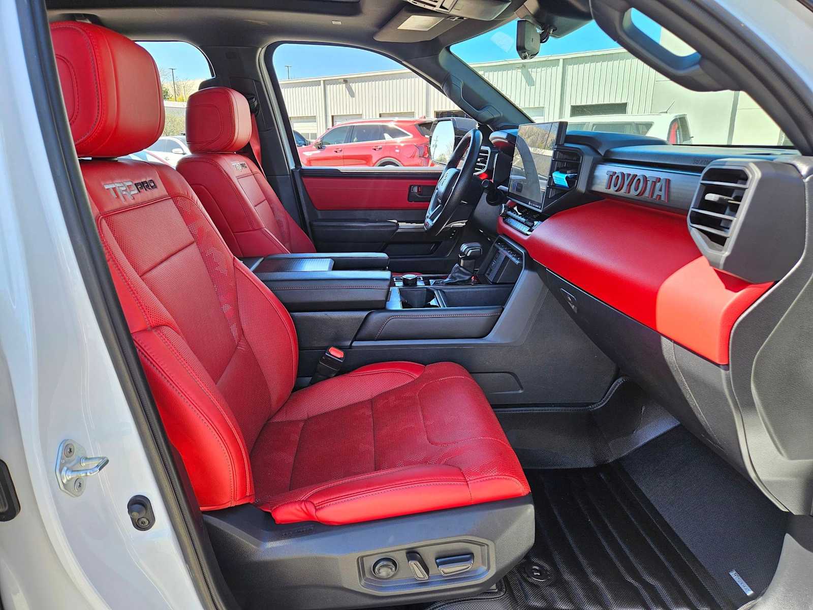 Thumbnail: 2024 Toyota Tundra - 20