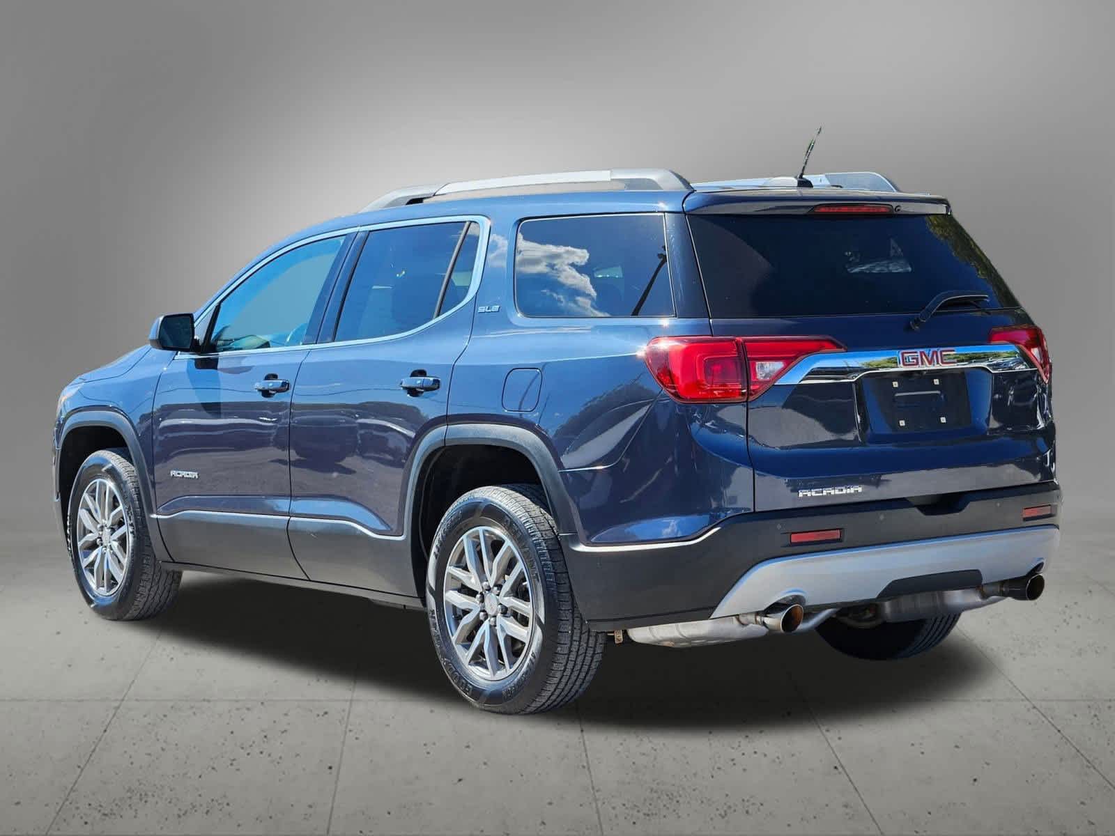 Thumbnail: 2018 GMC Acadia - 3