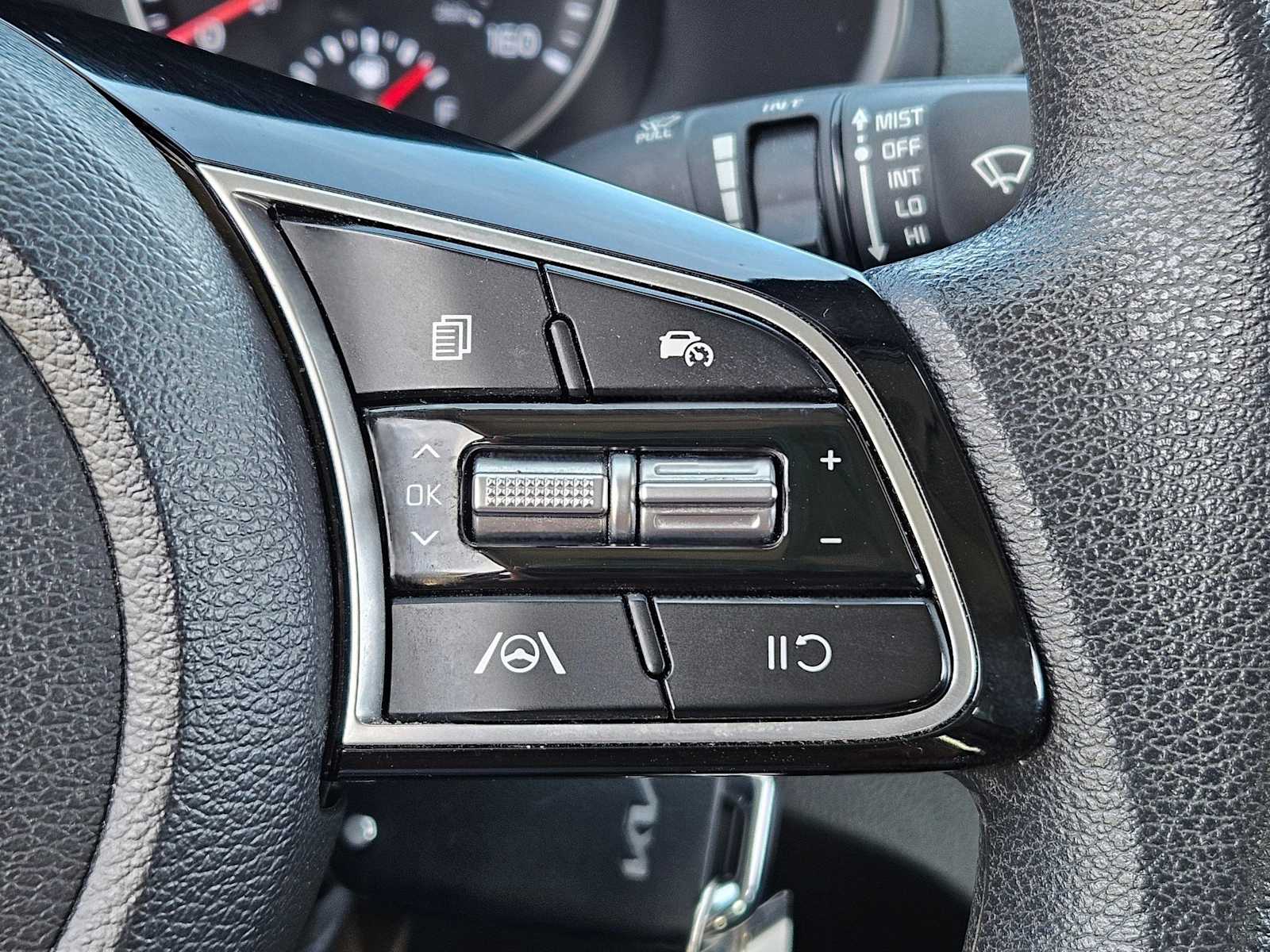 Thumbnail: 2024 Kia Forte - 19