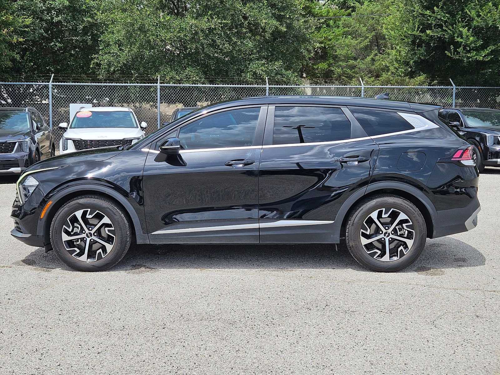 Thumbnail: 2023 Kia Sportage - 2