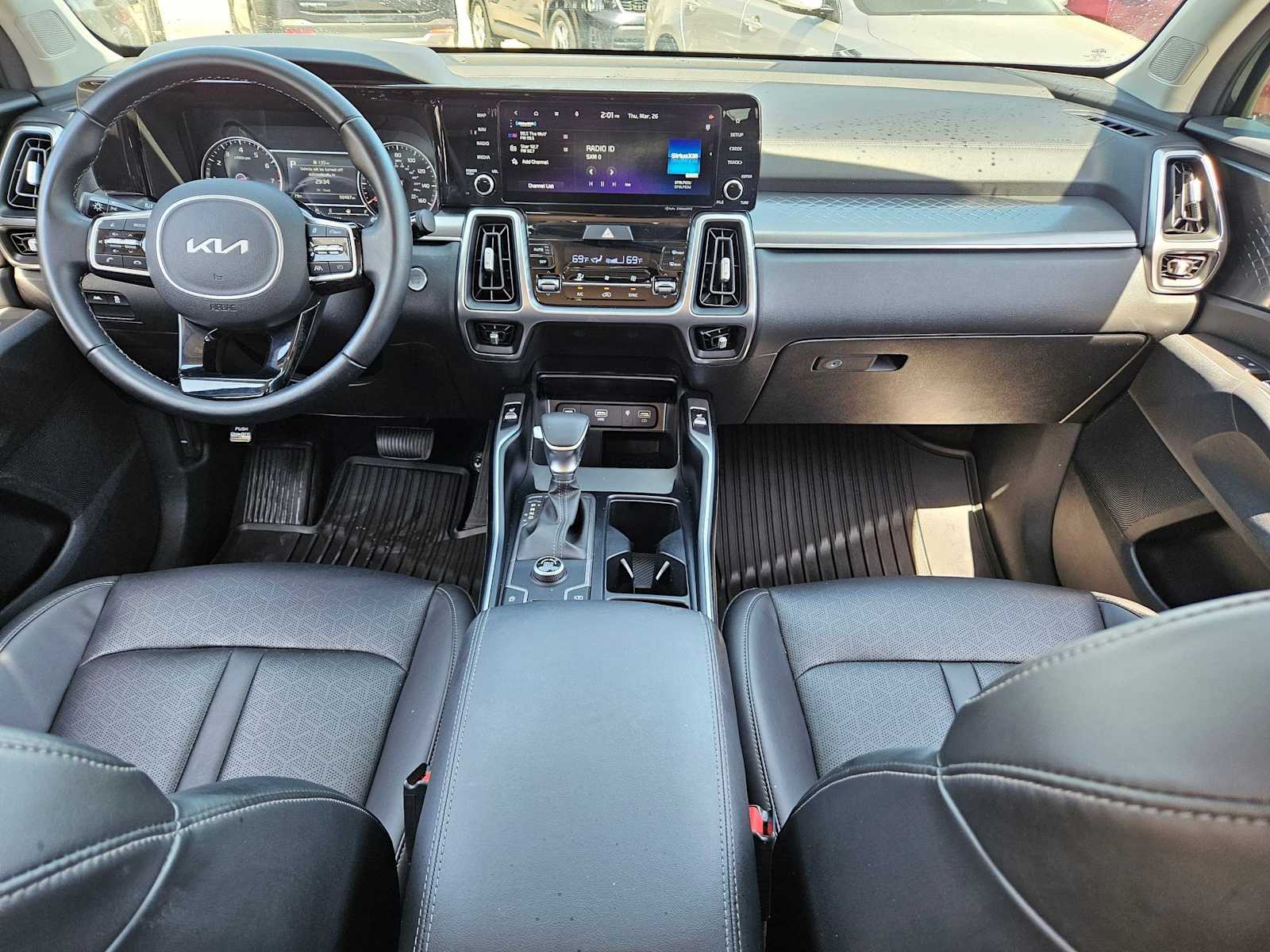 Thumbnail: 2023 Kia Sorento - 13