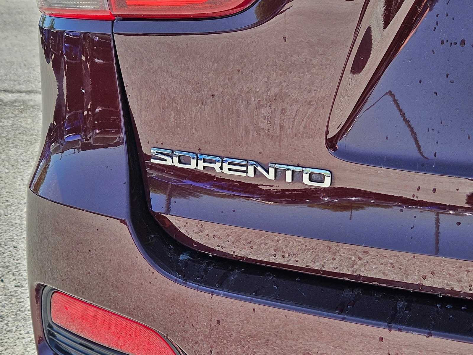 Thumbnail: 2020 Kia Sorento - 12