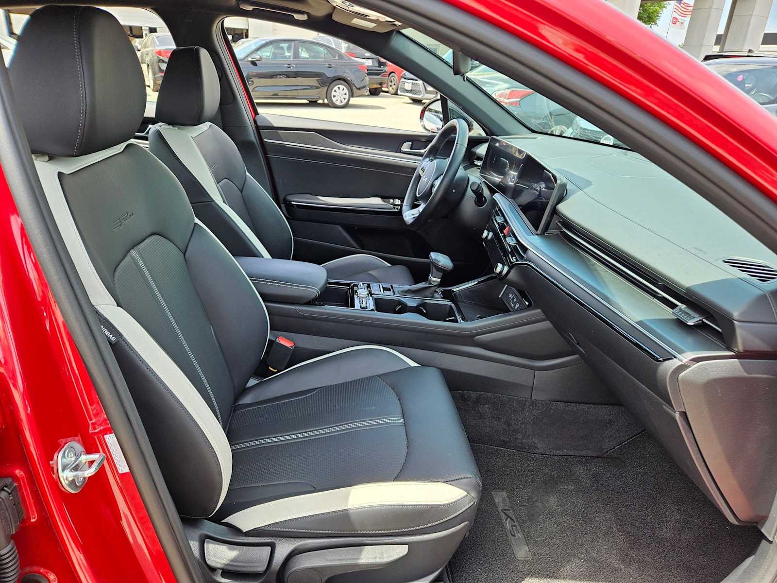 Thumbnail: 2025 Kia K5 - 20