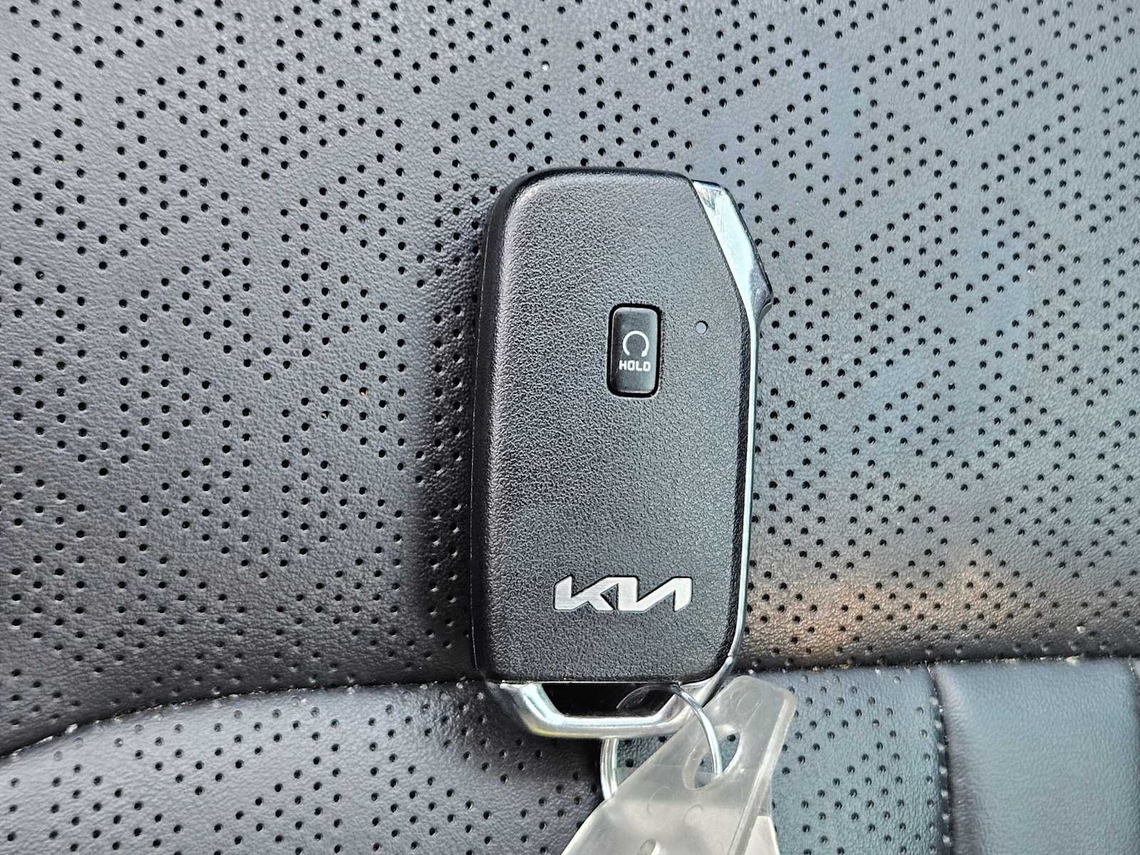 Thumbnail: 2023 Kia Sorento - 26