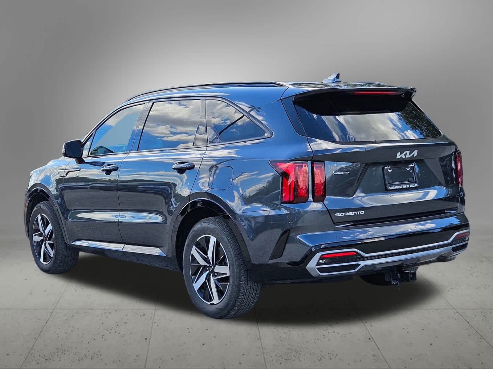 2023 Kia Sorento S photo 4
