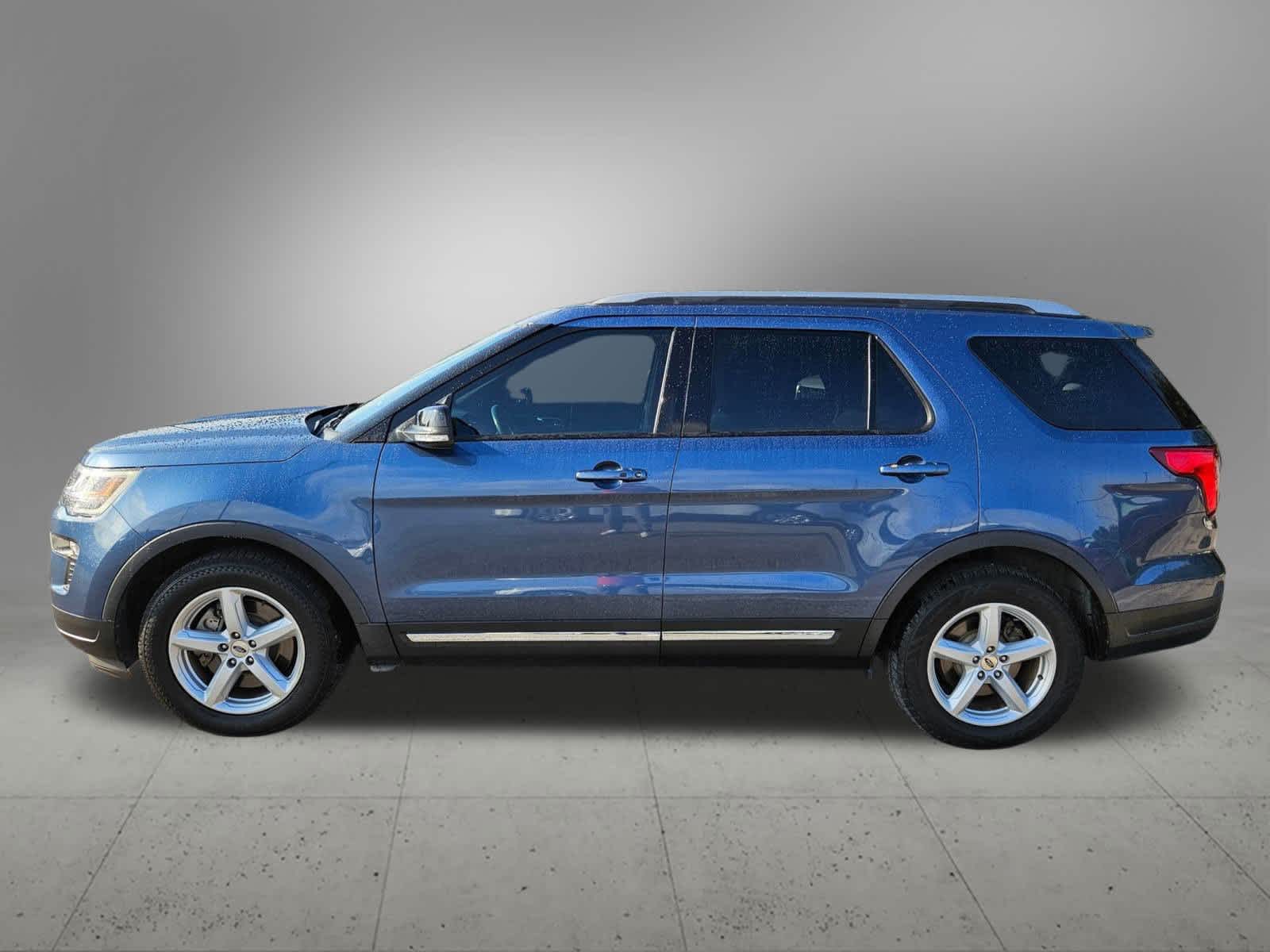 Thumbnail: 2018 Ford Explorer - 3