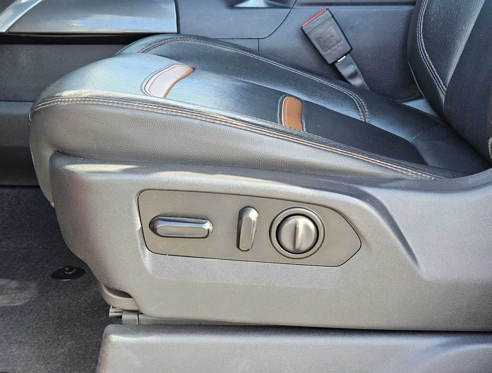 Thumbnail: 2019 GMC Sierra 1500 - 18