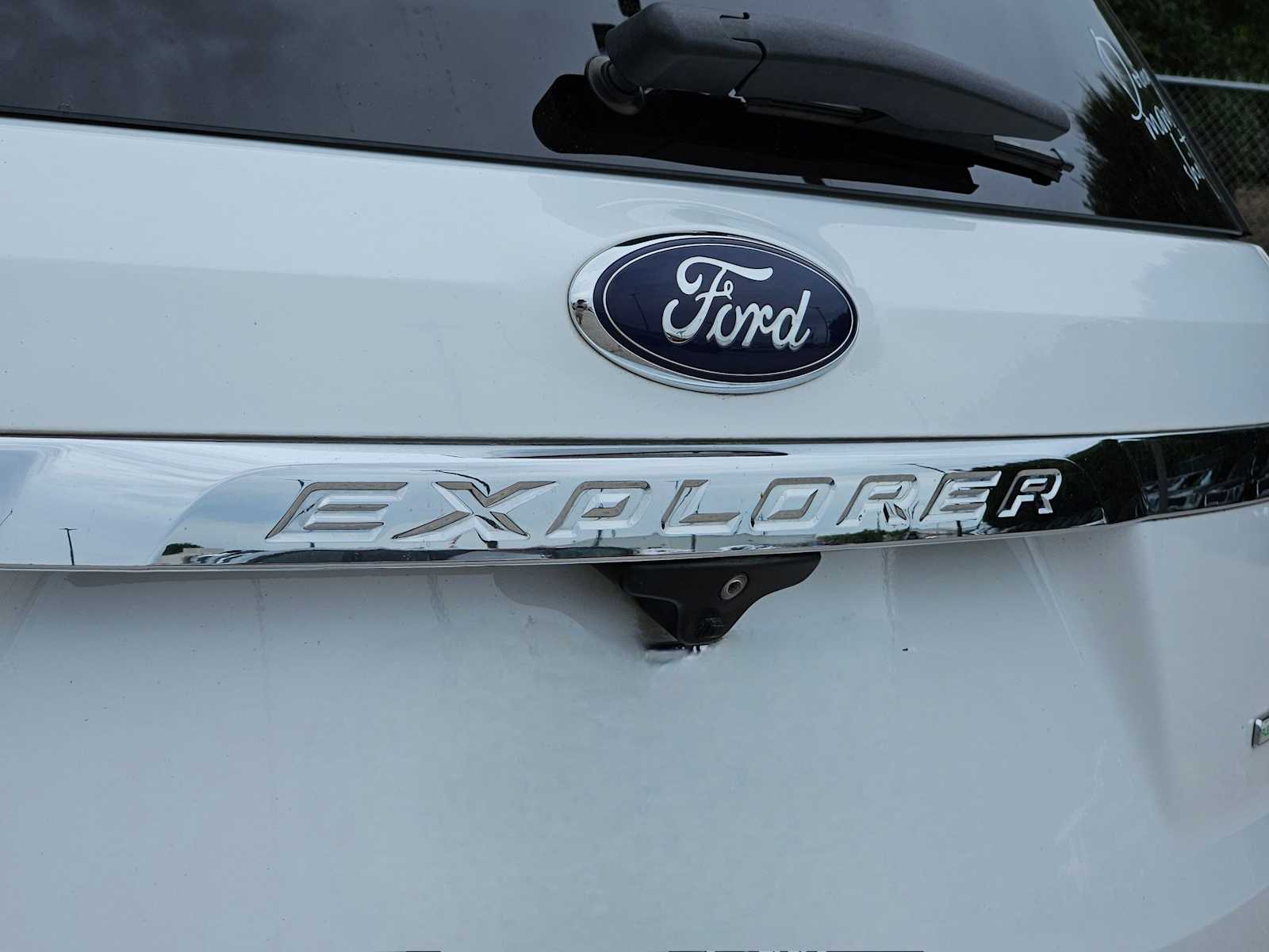 Thumbnail: 2016 Ford Explorer - 12
