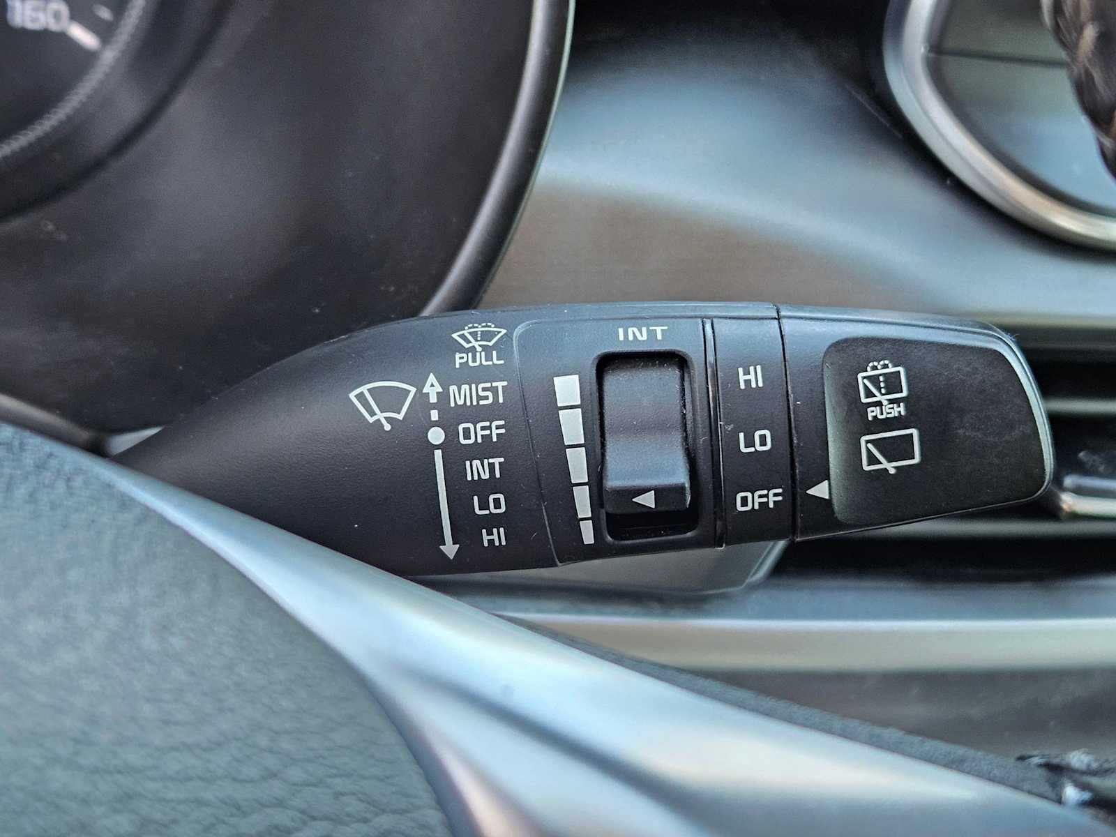 Thumbnail: 2021 Kia Telluride - 26