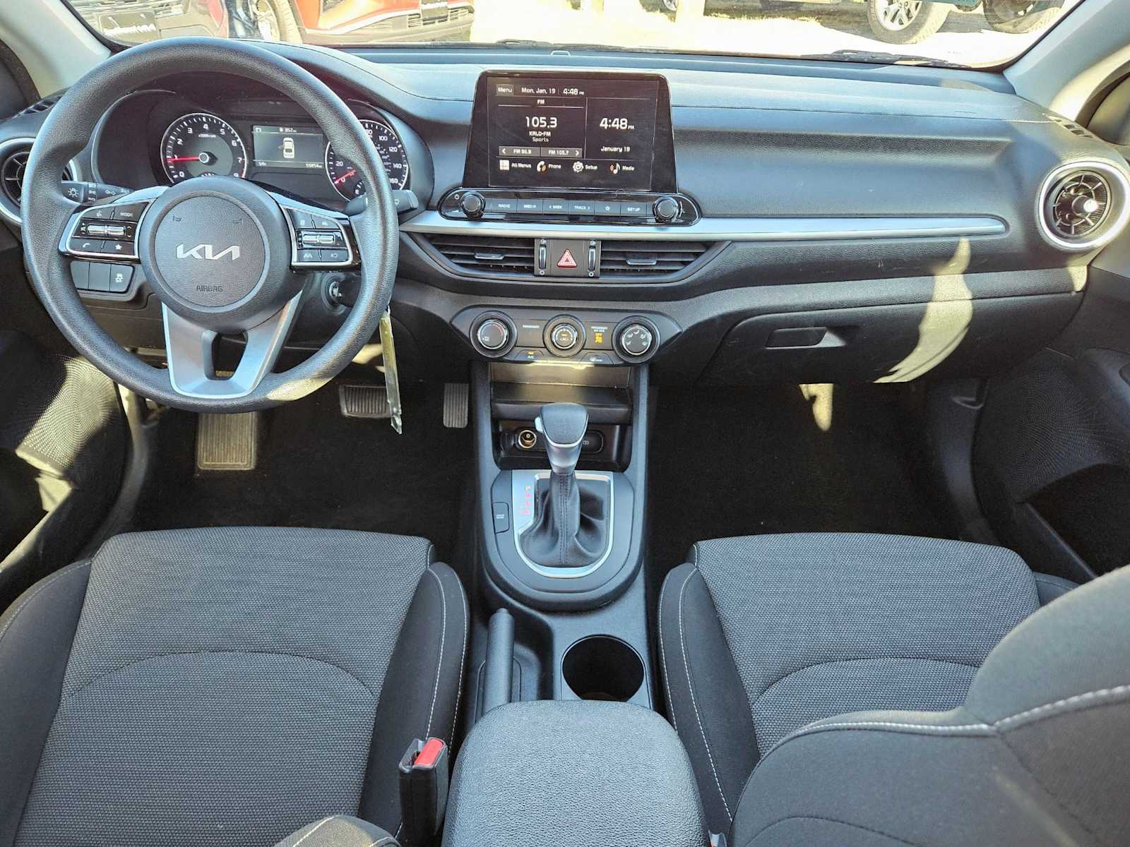 Thumbnail: 2024 Kia Forte - 14