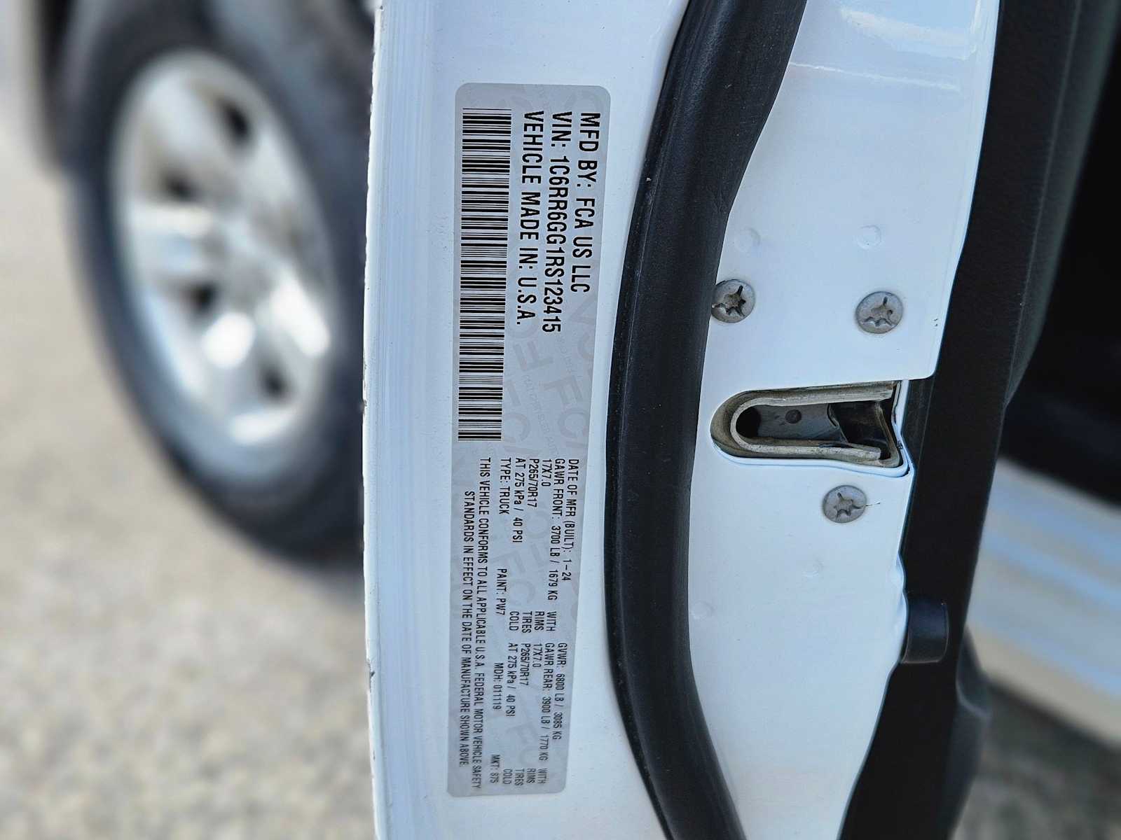 Thumbnail: 2024 RAM 1500 Classic - 24