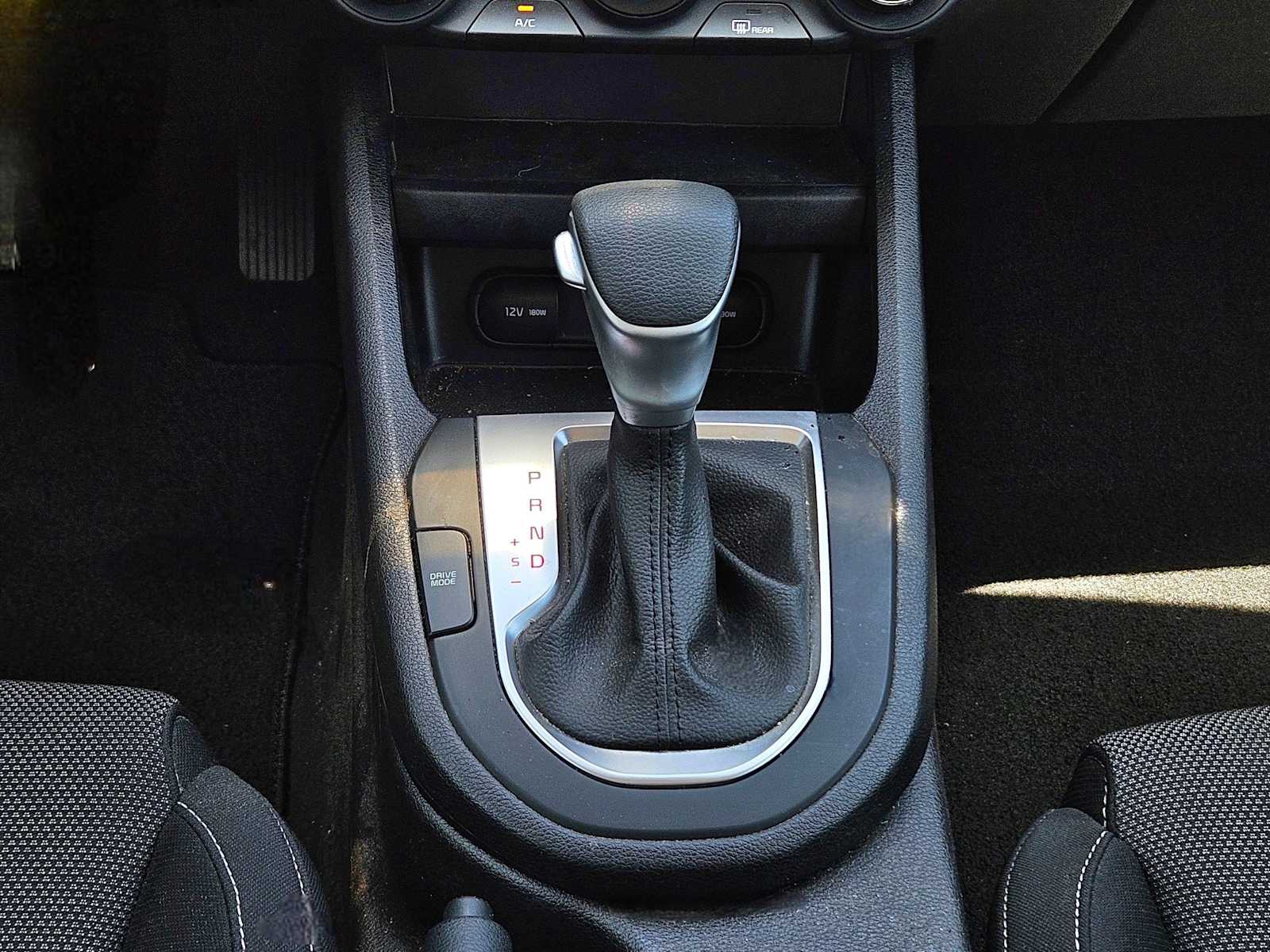 Thumbnail: 2023 Kia Forte - 21