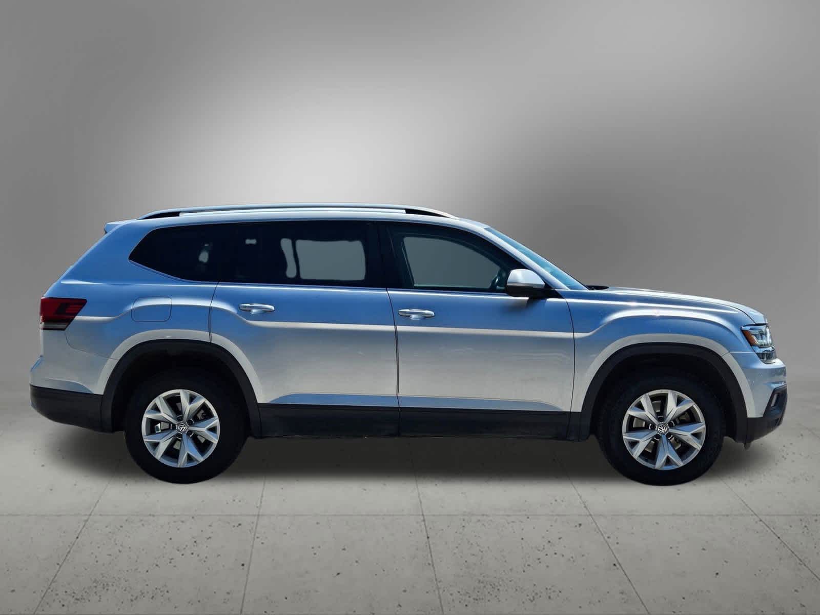 Thumbnail: 2018 Volkswagen Atlas - 6