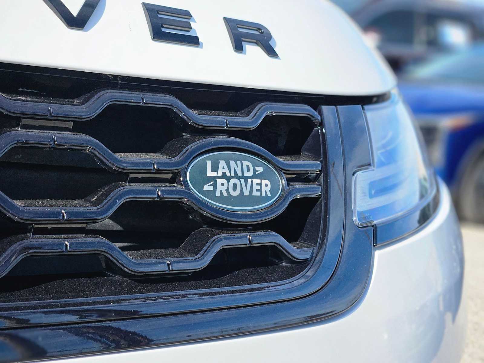 Thumbnail: 2020 Land Rover Range Rover Evoque - 12