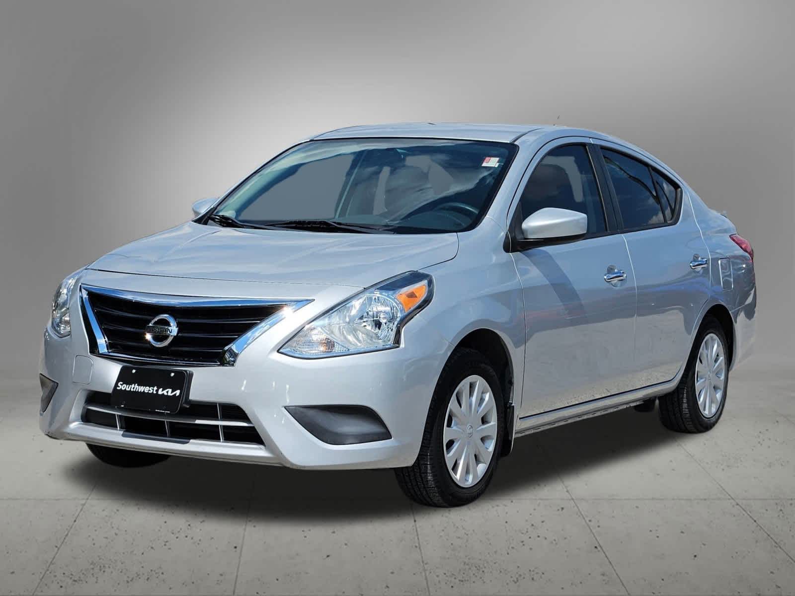 Thumbnail: 2019 Nissan Versa - 9