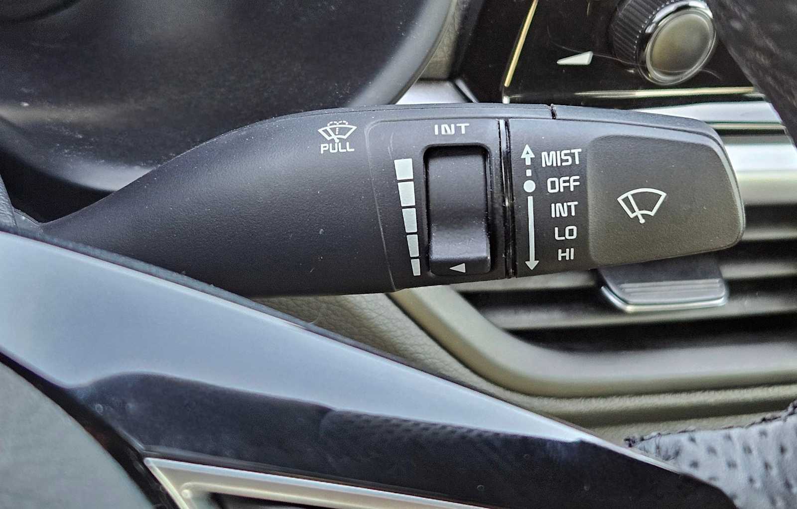 Thumbnail: 2024 Kia Forte - 29