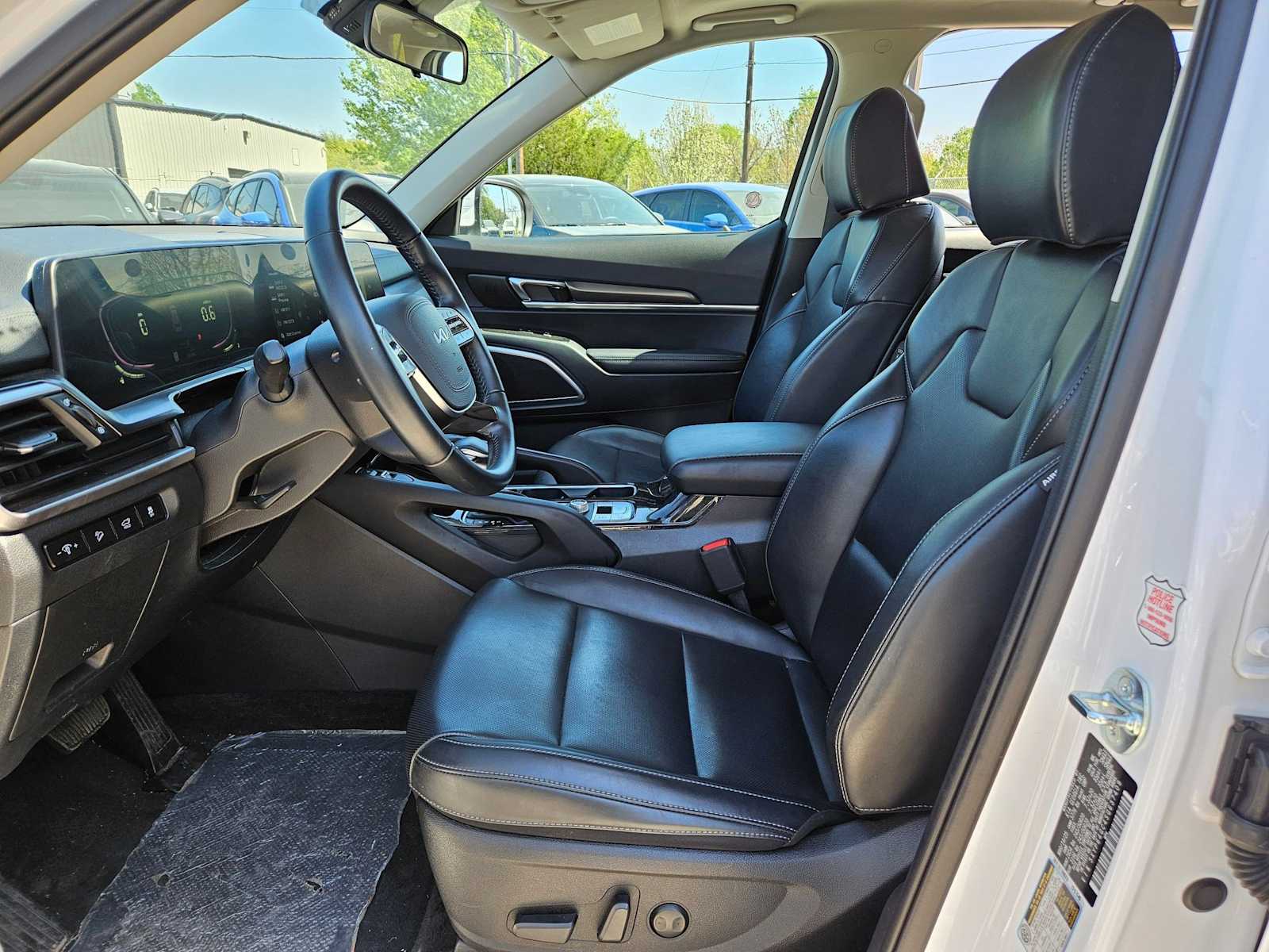 Thumbnail: 2025 Kia Telluride - 15