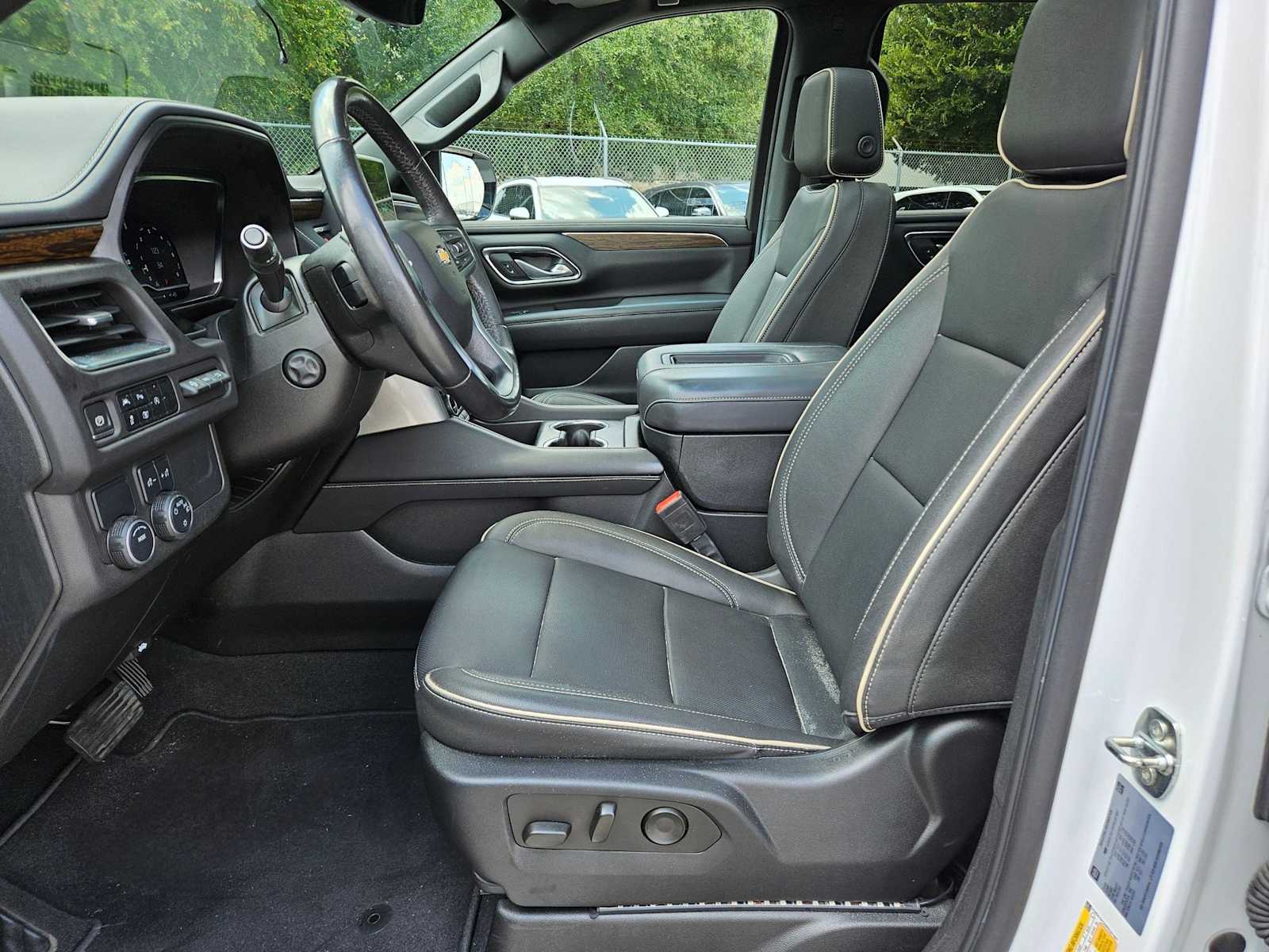 Thumbnail: 2023 Chevrolet Tahoe - 15