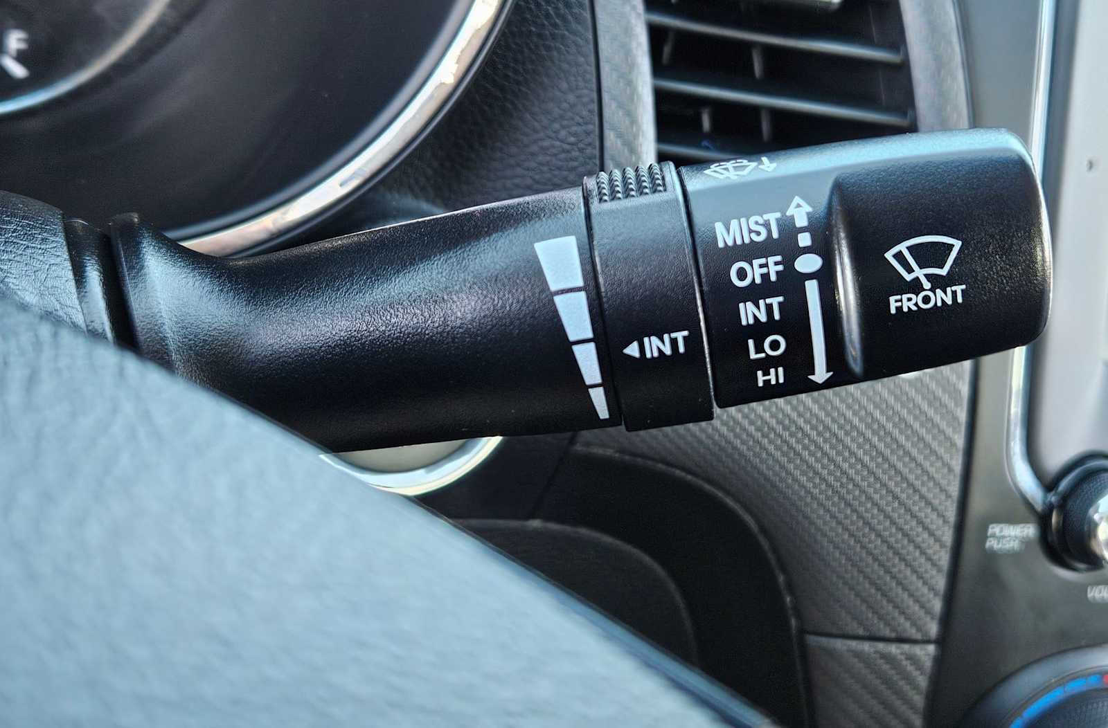 Thumbnail: 2017 Kia Forte - 23