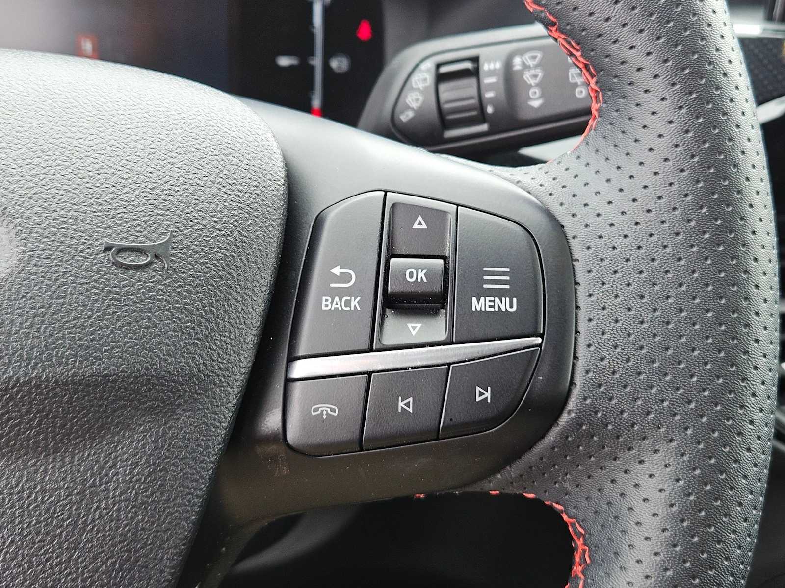 Thumbnail: 2025 Ford Escape - 23