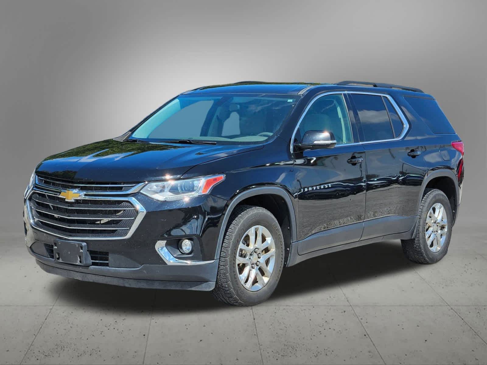 Thumbnail: 2020 Chevrolet Traverse - 8