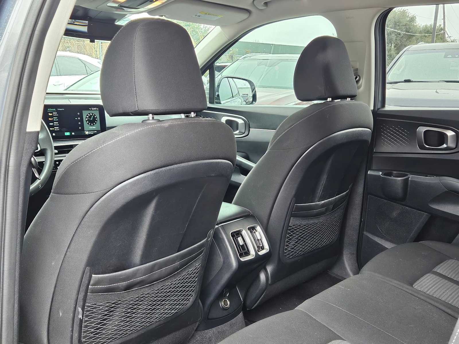 Thumbnail: 2024 Kia Sorento - 17