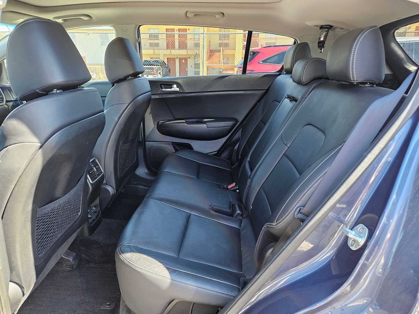 Thumbnail: 2017 Kia Sportage - 17