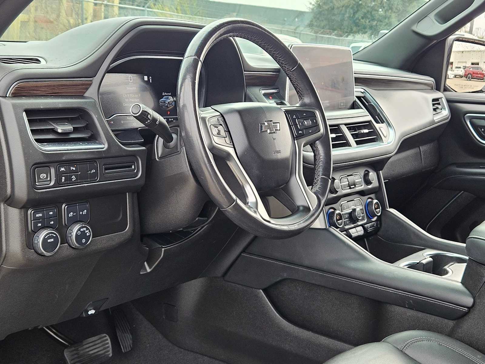 Thumbnail: 2022 Chevrolet Tahoe - 2