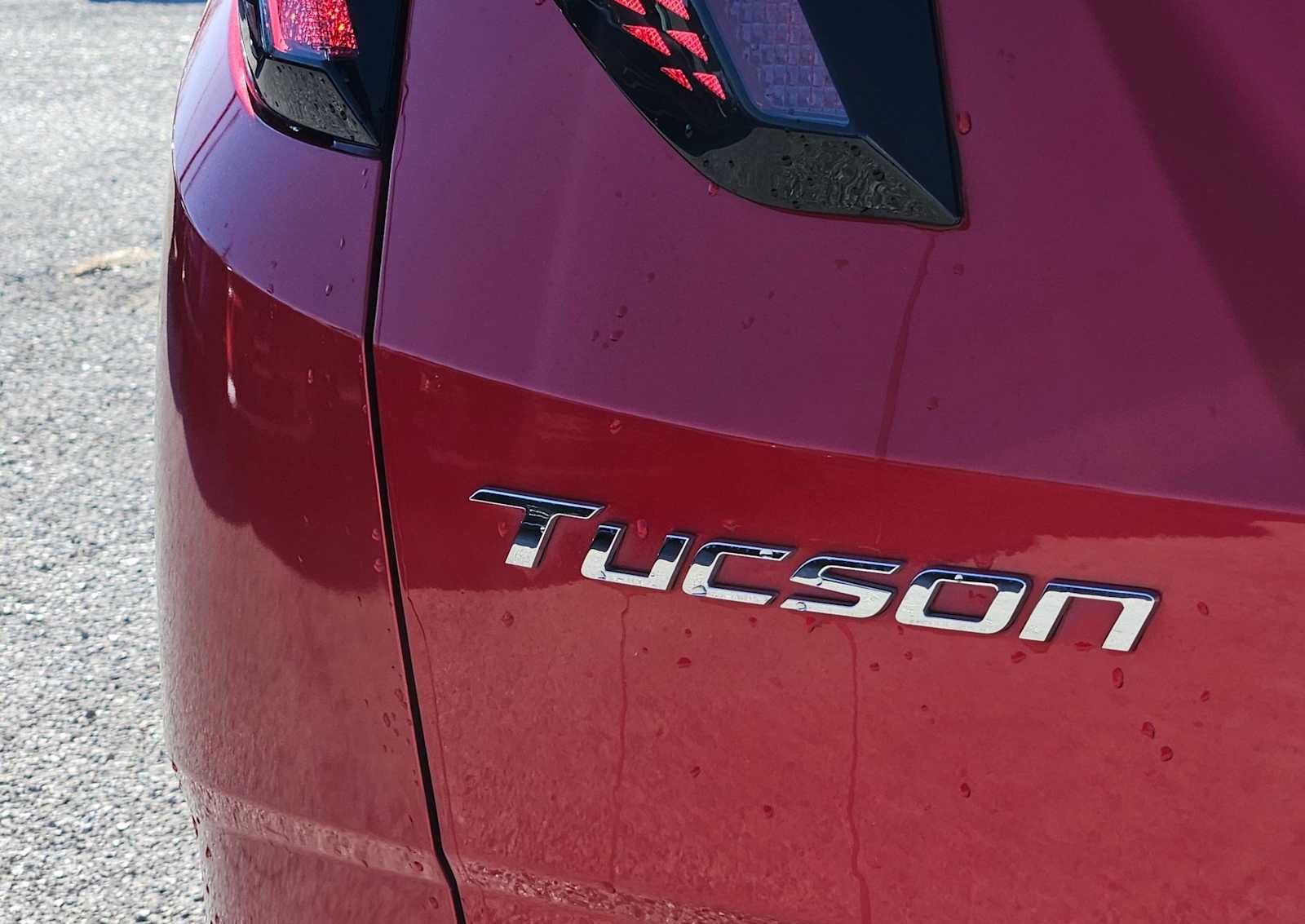 Thumbnail: 2022 Hyundai Tucson - 12