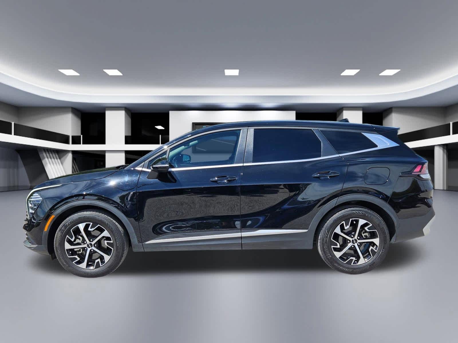 Thumbnail: 2025 Kia Sportage - 3