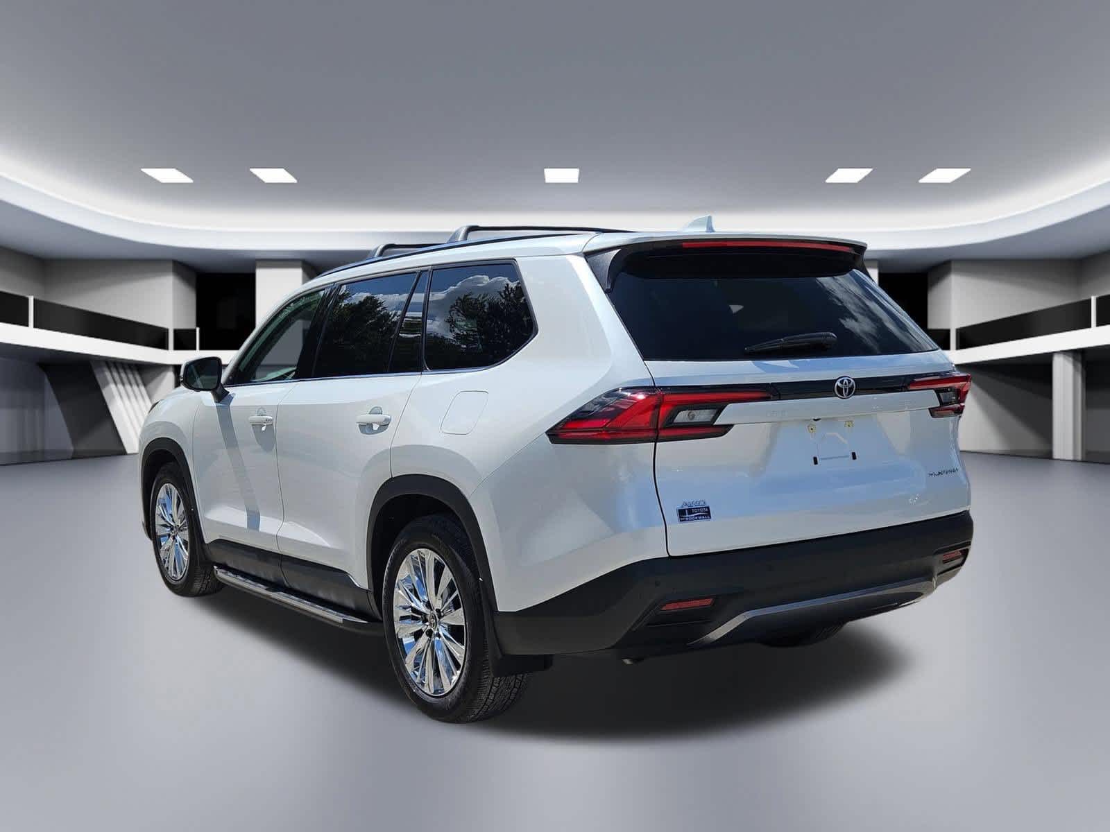Thumbnail: 2026 Toyota Grand Highlander - 3