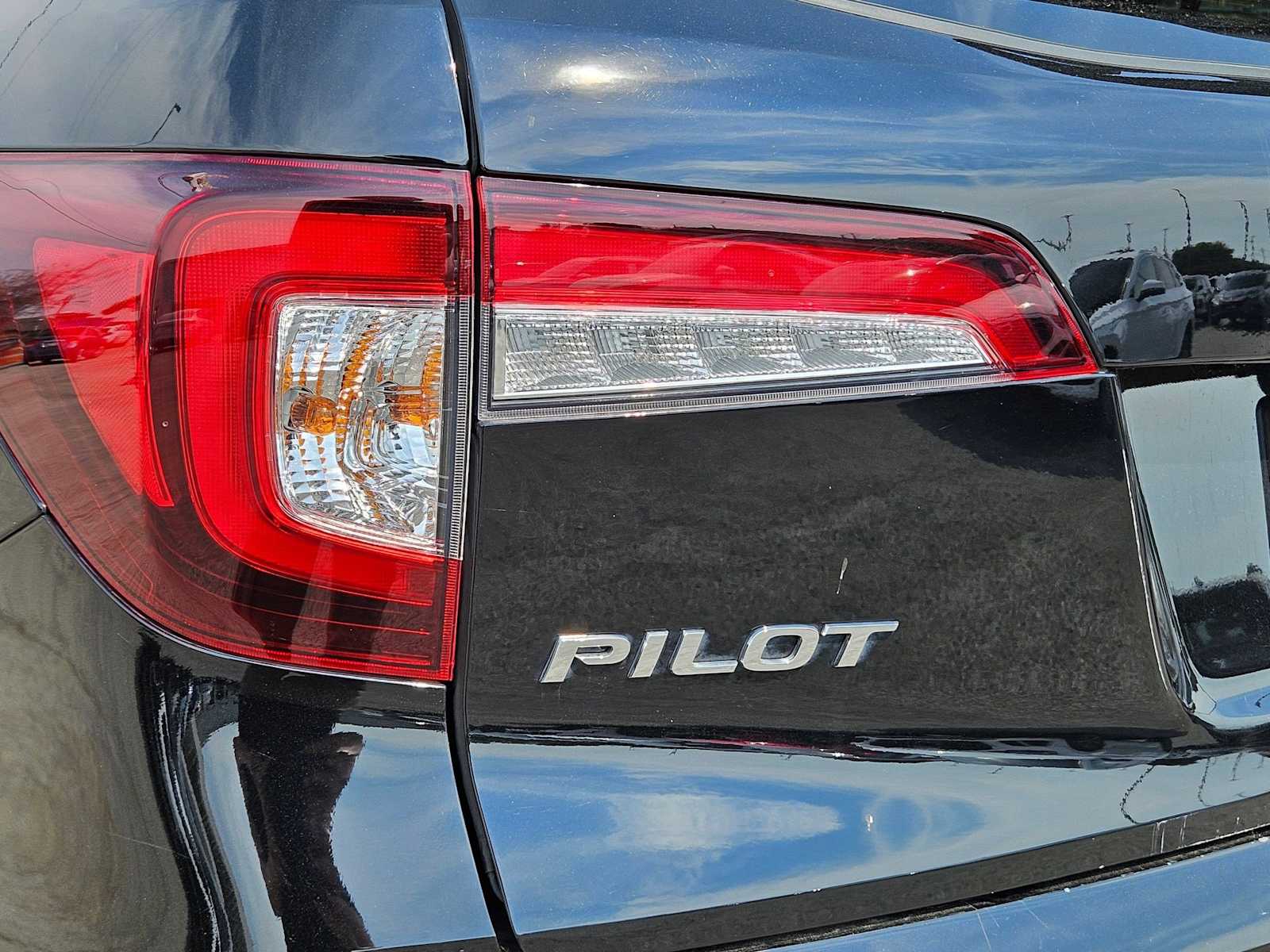 Thumbnail: 2022 Honda Pilot - 12