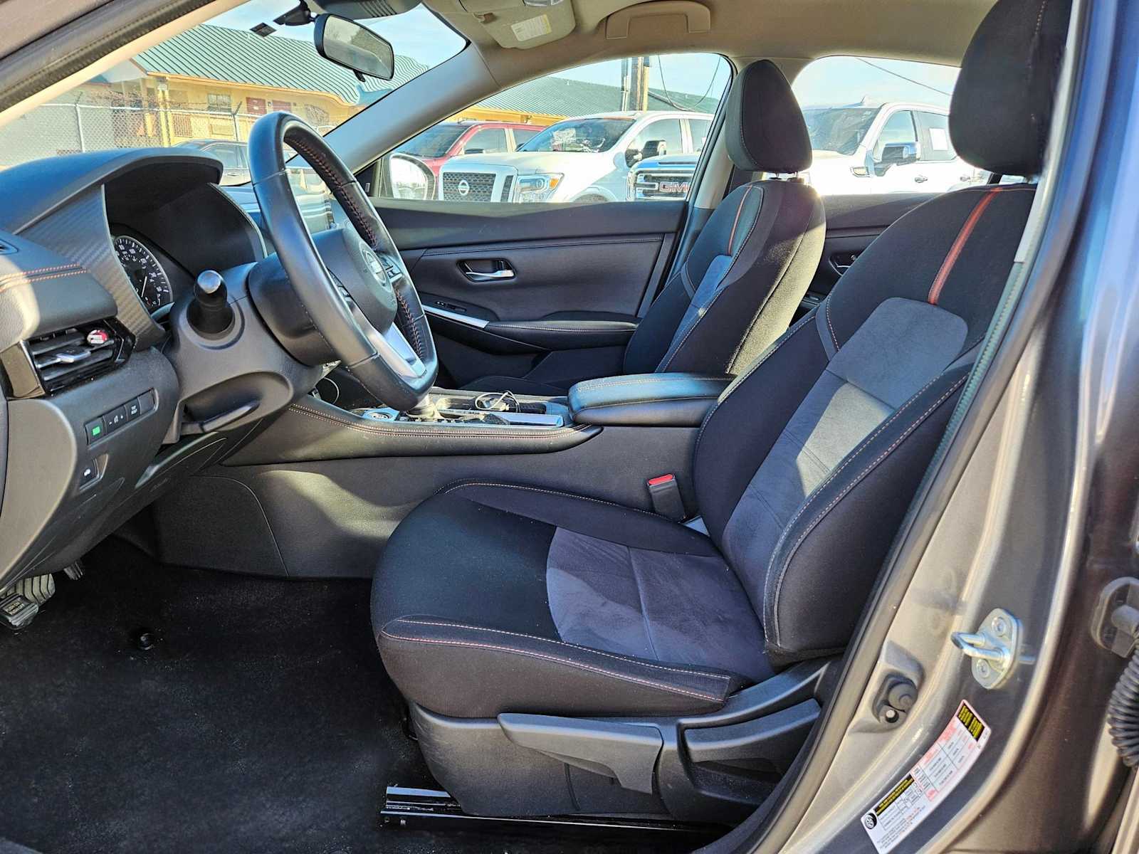 Thumbnail: 2022 Nissan Sentra - 14