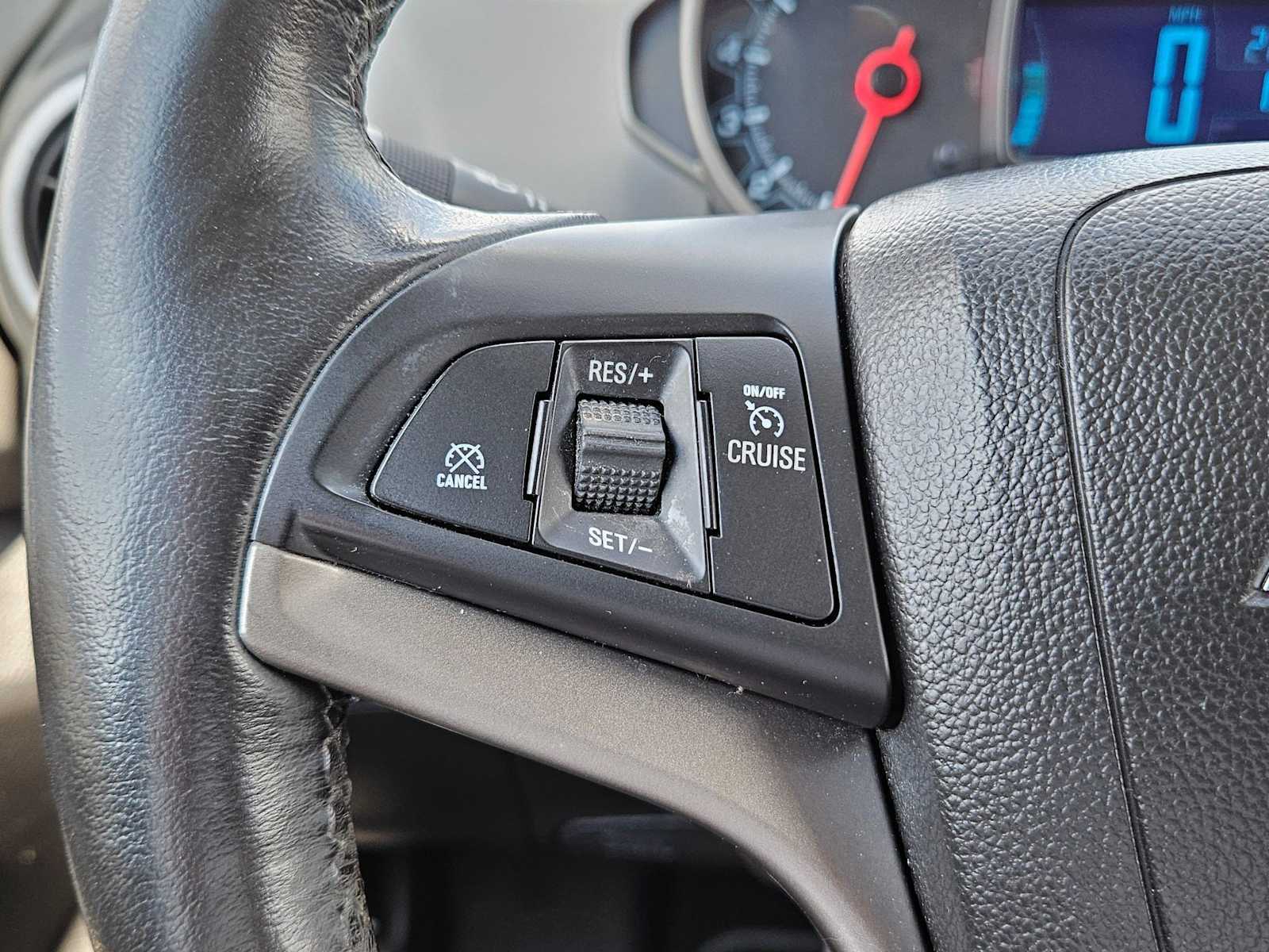 Thumbnail: 2015 Chevrolet Sonic - 24