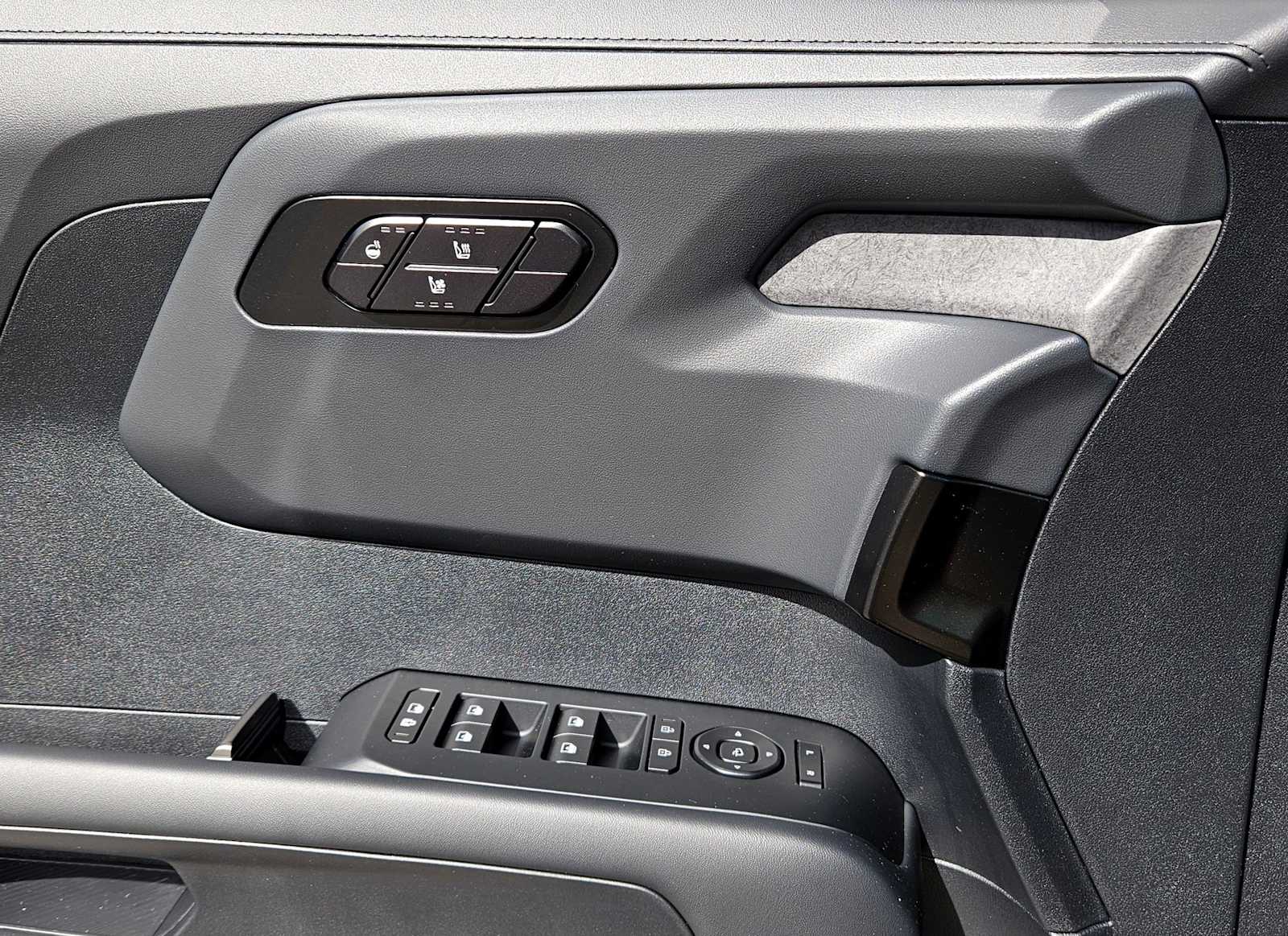 Thumbnail: 2027 Kia Telluride - 33