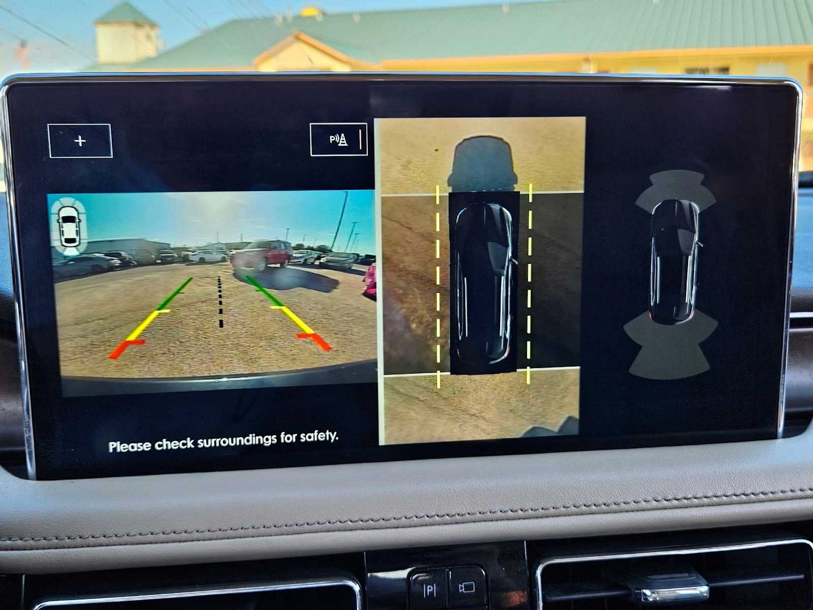 Thumbnail: 2022 Lincoln Nautilus - 26