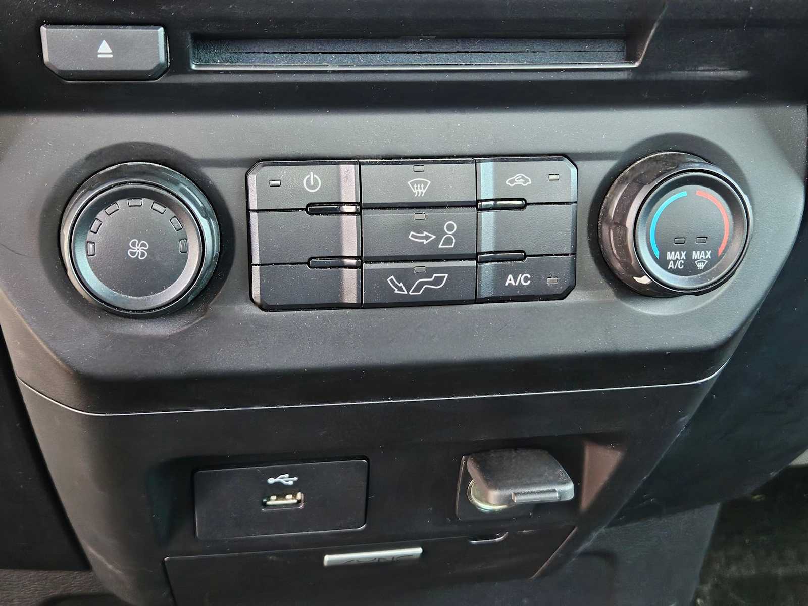 Thumbnail: 2016 Ford F-150 - 20