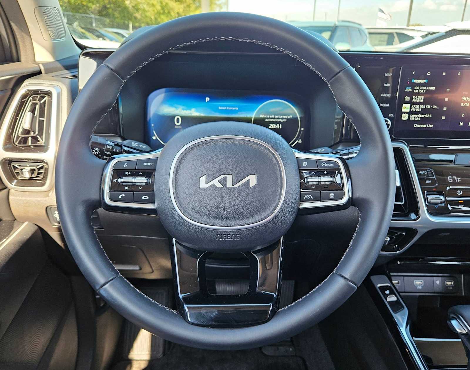 Thumbnail: 2023 Kia Sorento - 22